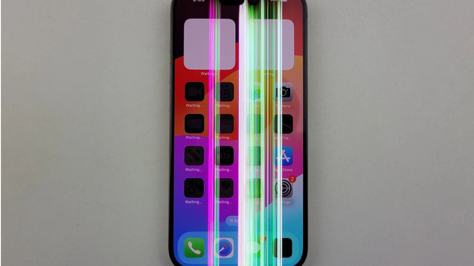 Tapoja korjata pystysuorat viivat iPhonen näytöllä